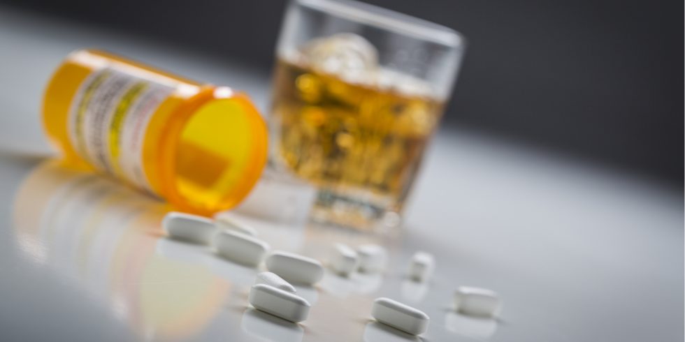 gabapentin-and-alcohol-a-dangerous-combination-best-mental-health-blog